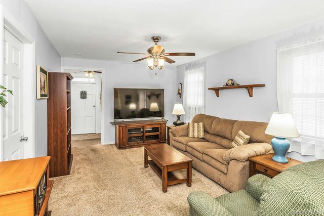 90 Oregon Street, Long Beach, NY 11561