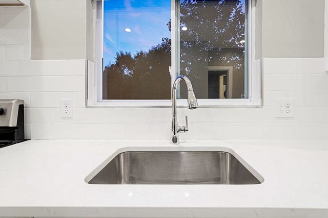 381 Adams St 2, Boston, MA 02122