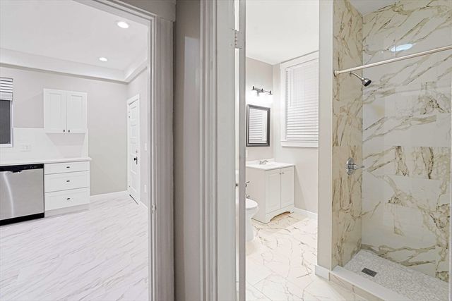 381 Adams St 2, Boston, MA 02122