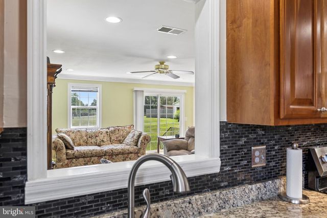 14917-A COMPTON RD, Centreville, VA 20121