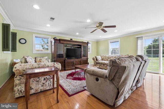 14917-A COMPTON RD, Centreville, VA 20121
