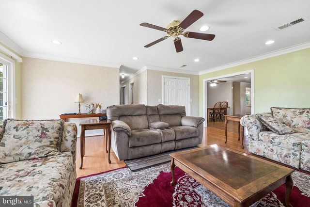 14917-A COMPTON RD, Centreville, VA 20121