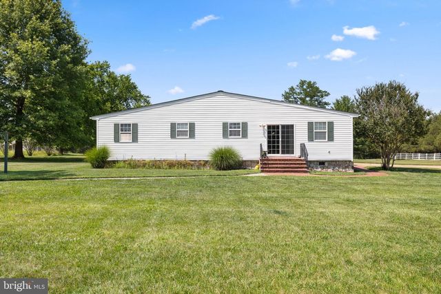 14917-A COMPTON RD, Centreville, VA 20121