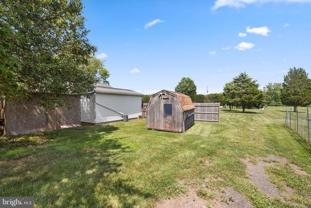 14917-A COMPTON RD, Centreville, VA 20121