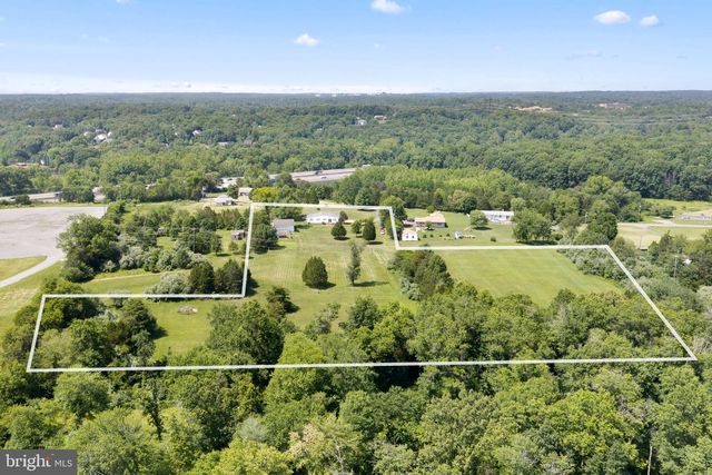 14917-A COMPTON RD, Centreville, VA 20121