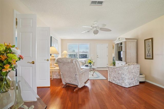 2005 CLAUDIO LANE, The Villages, FL 32159