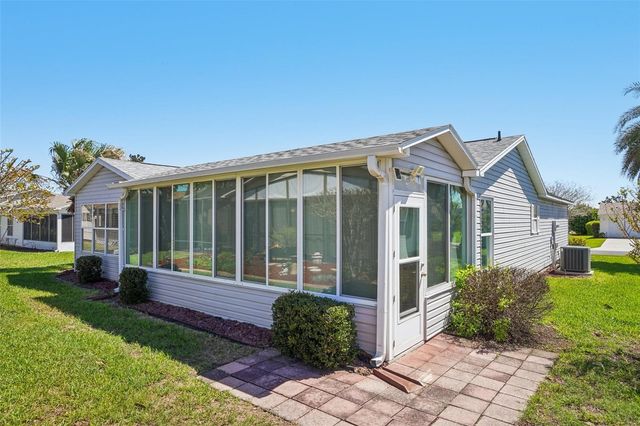 2005 CLAUDIO LANE, The Villages, FL 32159