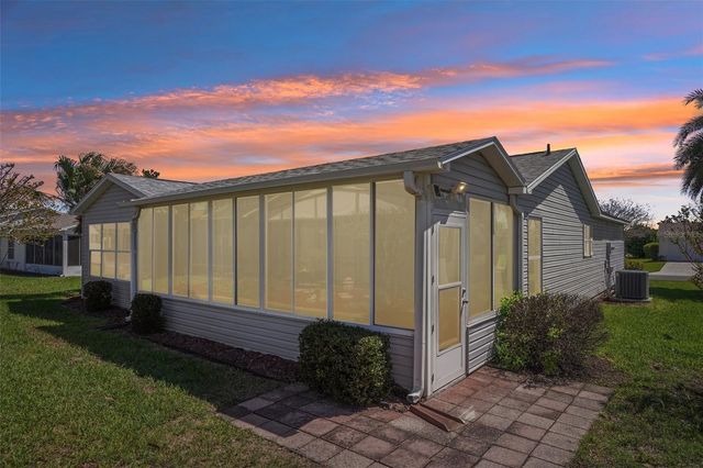 2005 CLAUDIO LANE, The Villages, FL 32159