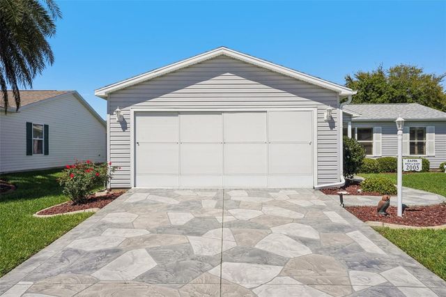 2005 CLAUDIO LANE, The Villages, FL 32159