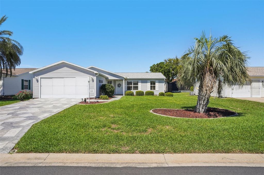 2005 CLAUDIO LANE, The Villages, FL 32159