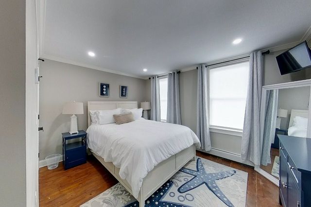 30 Prospect Hill 2, Newport, RI 02840