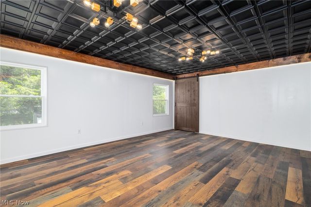 100 VALLEY Road, Mingo Junction, OH 43938
