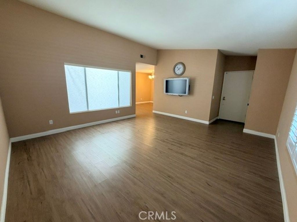 8566 Larkhall Circle 813B, Huntington Beach, CA 92646 — photo 5