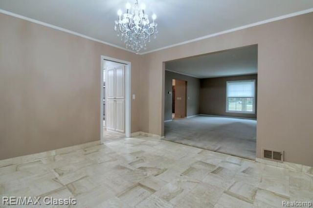 6564 Alderley Way Court, West Bloomfield, MI 48322