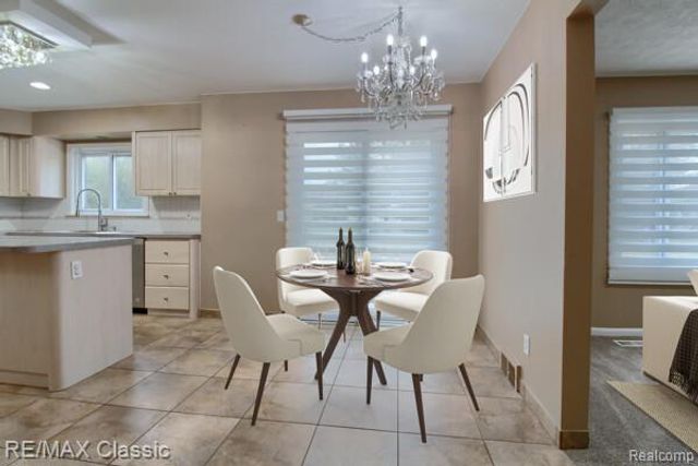 6564 Alderley Way Court, West Bloomfield, MI 48322