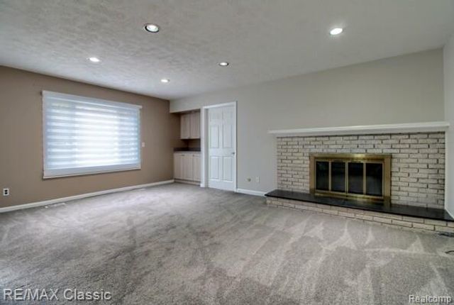 6564 Alderley Way Court, West Bloomfield, MI 48322