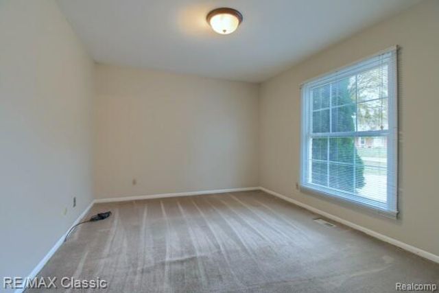 6564 Alderley Way Court, West Bloomfield, MI 48322