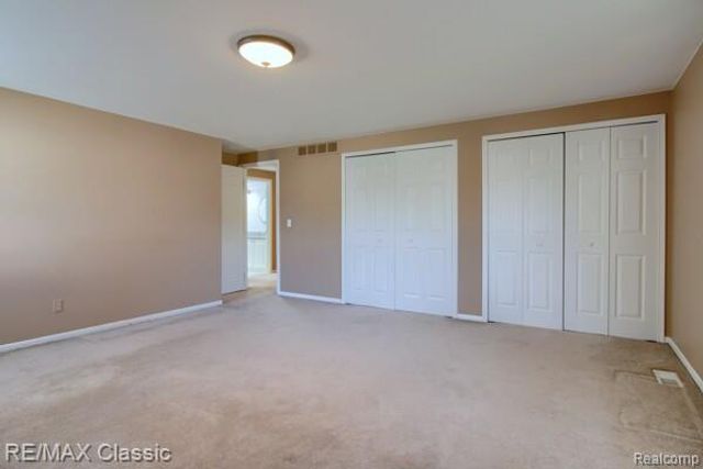 6564 Alderley Way Court, West Bloomfield, MI 48322