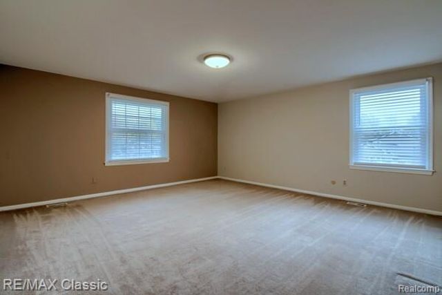 6564 Alderley Way Court, West Bloomfield, MI 48322