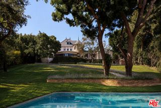 1027 Ridgedale Drive, Beverly Hills, CA 90210