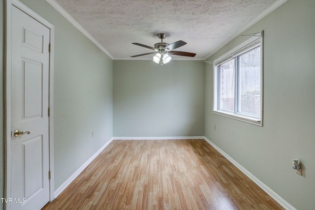 1208 Robinhood Road, Greeneville, TN 37745