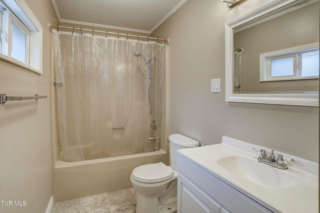 1208 Robinhood Road, Greeneville, TN 37745