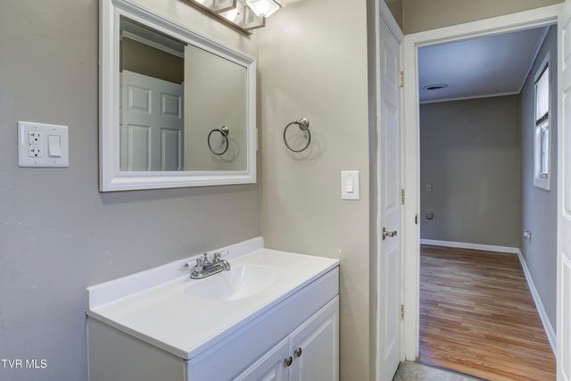 1208 Robinhood Road, Greeneville, TN 37745