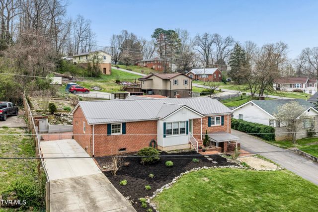 1208 Robinhood Road, Greeneville, TN 37745