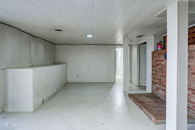 1208 Robinhood Road, Greeneville, TN 37745