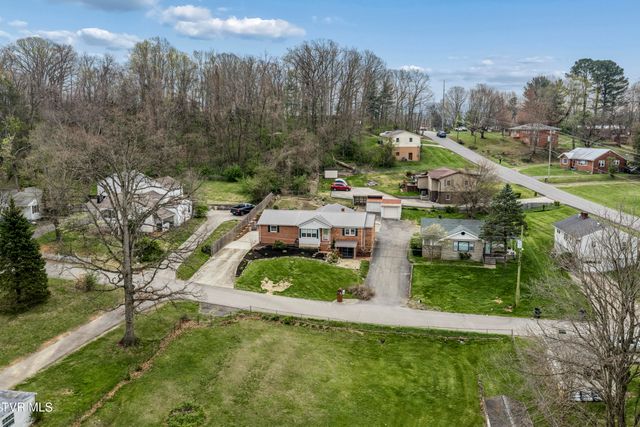 1208 Robinhood Road, Greeneville, TN 37745
