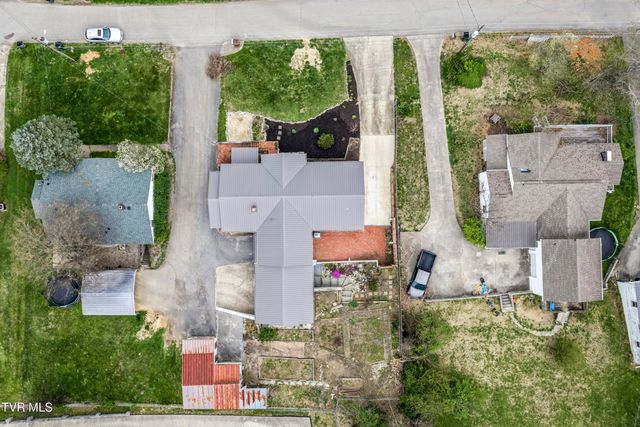1208 Robinhood Road, Greeneville, TN 37745
