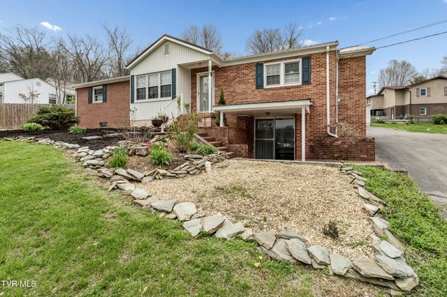 1208 Robinhood Road, Greeneville, TN 37745