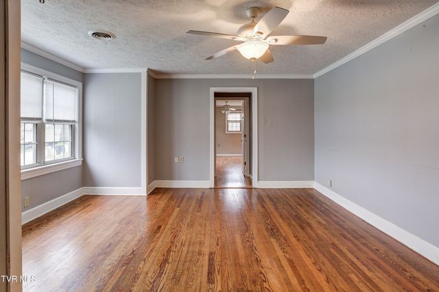 1208 Robinhood Road, Greeneville, TN 37745