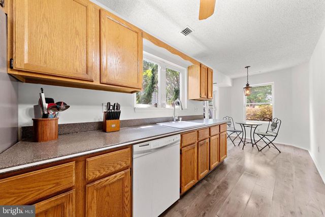 107 DEERFIELD, Manahawkin, NJ 08050