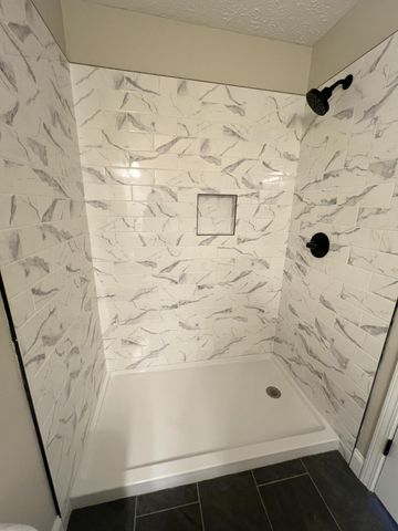 87 Justin Lane, Russell Springs, KY 42642