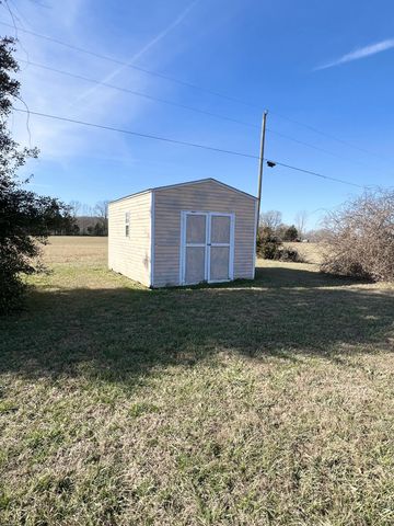 87 Justin Lane, Russell Springs, KY 42642