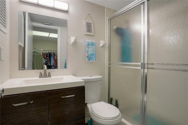 3622 LAKE BAYSHORE DRIVE K302, Bradenton, FL 34205