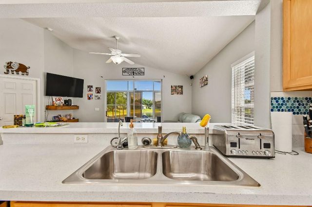 2708 BELLEWATER PLACE, Oviedo, FL 32765