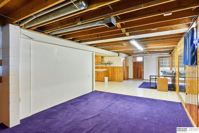 5010 N 54th Street, Omaha, NE 68104