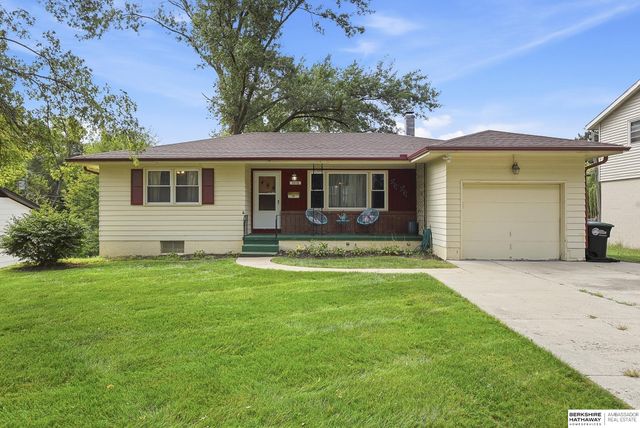 5010 N 54th Street, Omaha, NE 68104