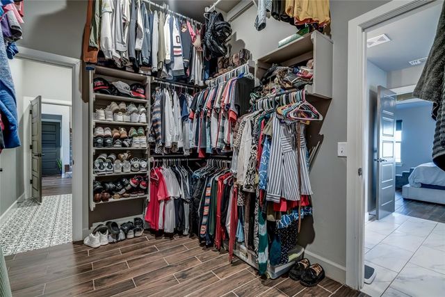 3041 Drake Crest Drive, Edmond, OK 73034