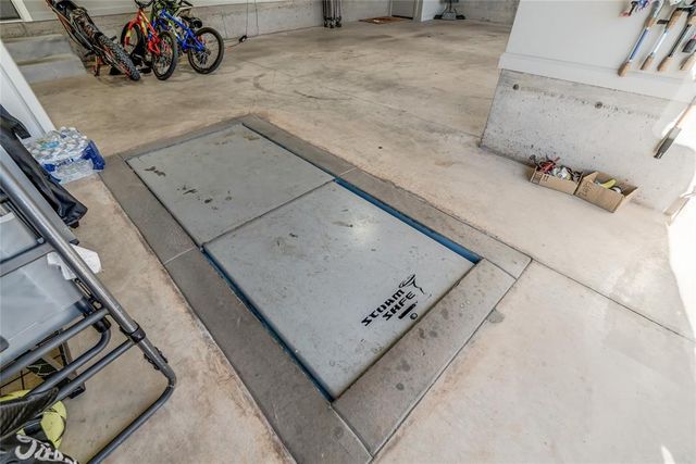 3041 Drake Crest Drive, Edmond, OK 73034