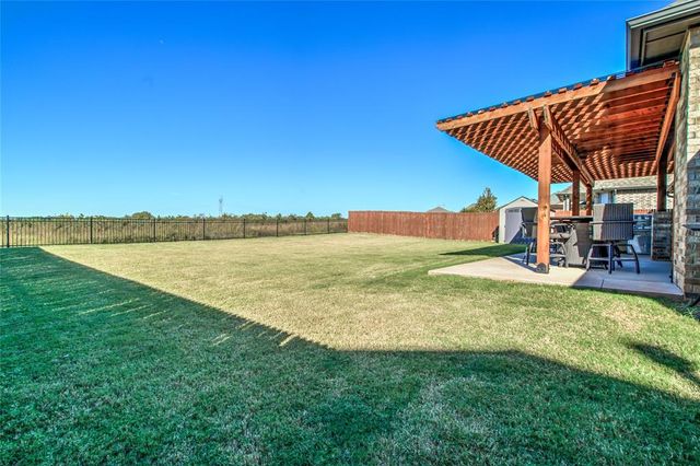 3041 Drake Crest Drive, Edmond, OK 73034