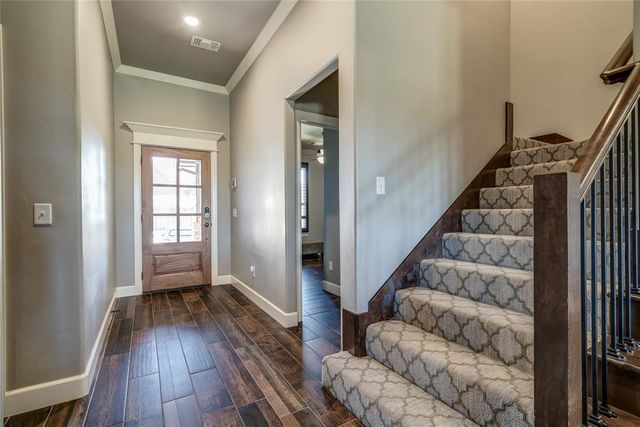 3041 Drake Crest Drive, Edmond, OK 73034