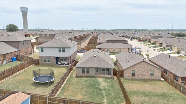 1016 Rio Bravo Drive, Forney, TX 75126