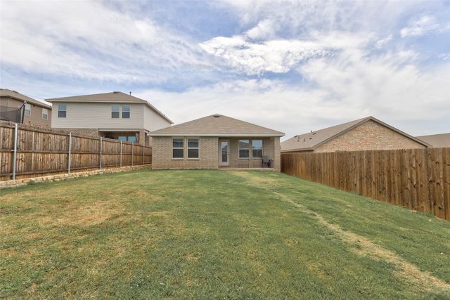 1016 Rio Bravo Drive, Forney, TX 75126