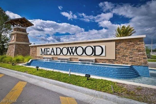 15141 Wildflower CIR, Naples, FL 34119