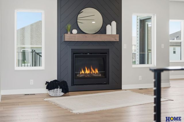 604 N 106th Street, Lincoln, NE 68527