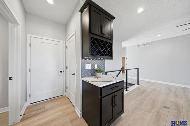 604 N 106th Street, Lincoln, NE 68527