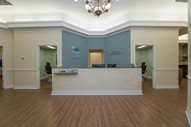 1910 LAKELAND HILLS BOULEVARD, Lakeland, FL 33805